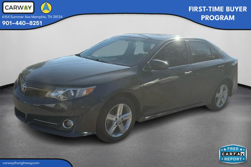 2014 TOYOTA CAMRY SE