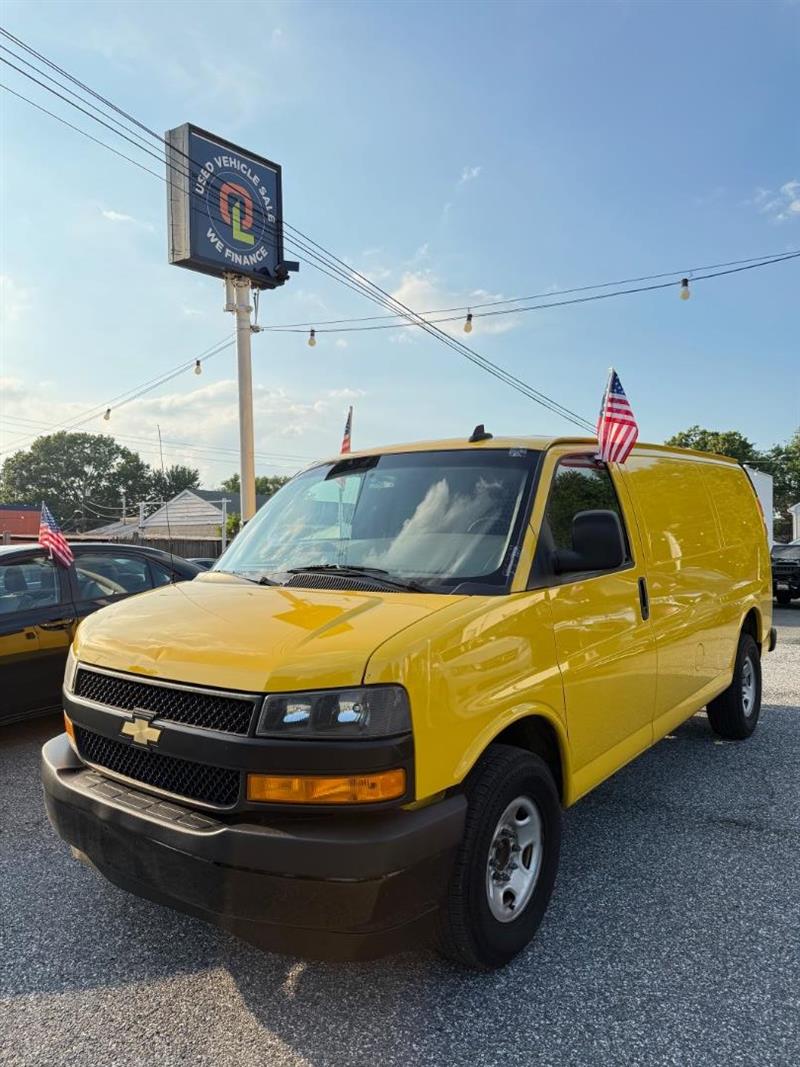2019 Chevrolet Express Cargo Work Van's photo