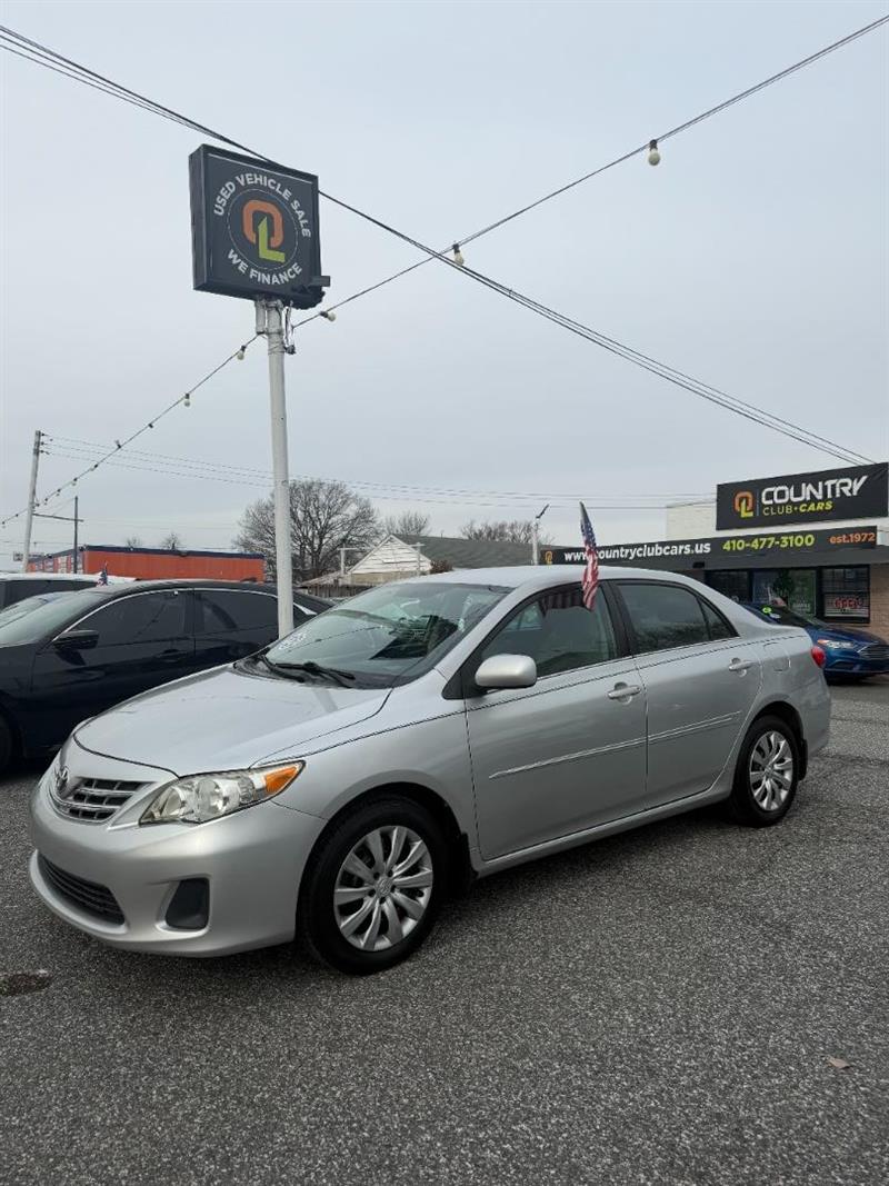 2013 Toyota Corolla LE's photo