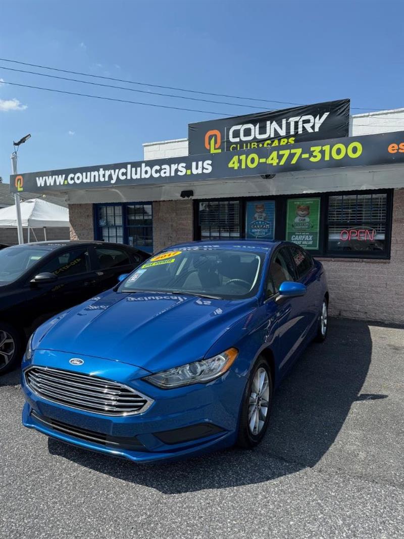 2017 Ford Fusion SE's photo