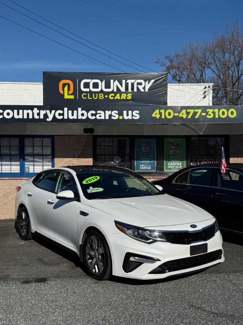 2019 Kia Optima S's photo
