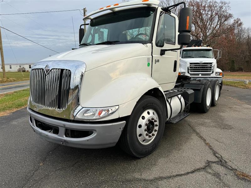 2005 INTERNATIONAL 8600 DAY CAB TRUCK TRACTOR 