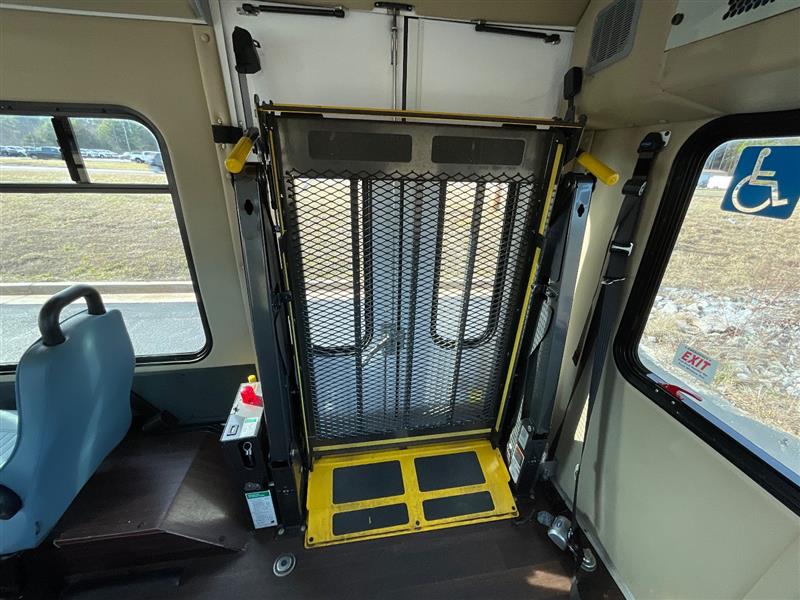 2019 FORD TRANSIT CUTAWAY 