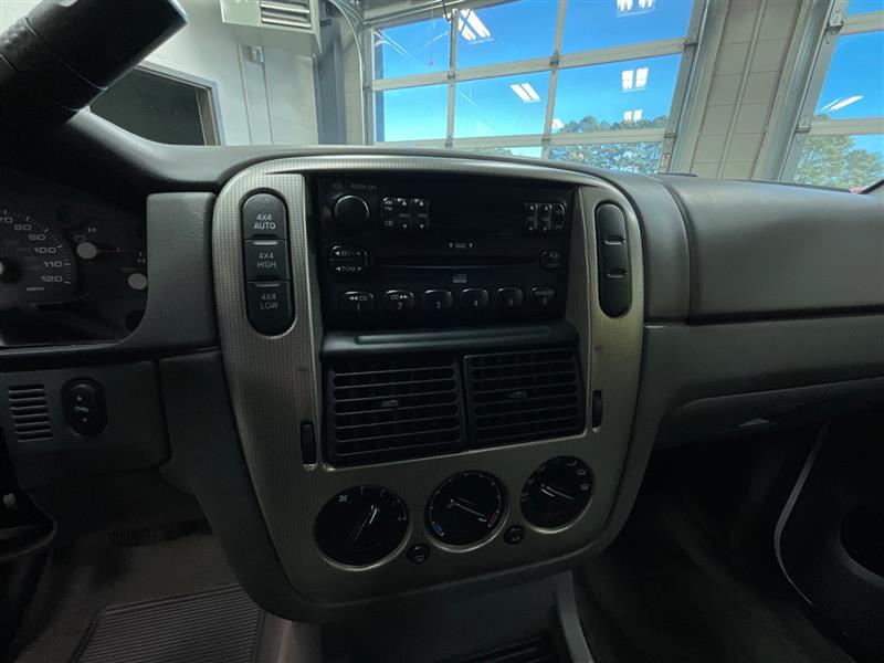 2004 FORD EXPLORER XLT