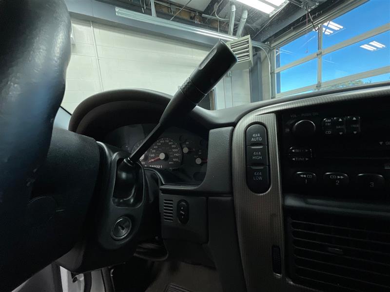 2004 FORD EXPLORER XLT