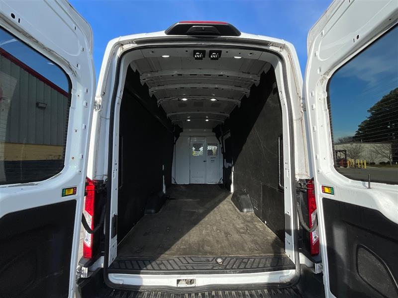 2022 FORD TRANSIT CARGO VAN 