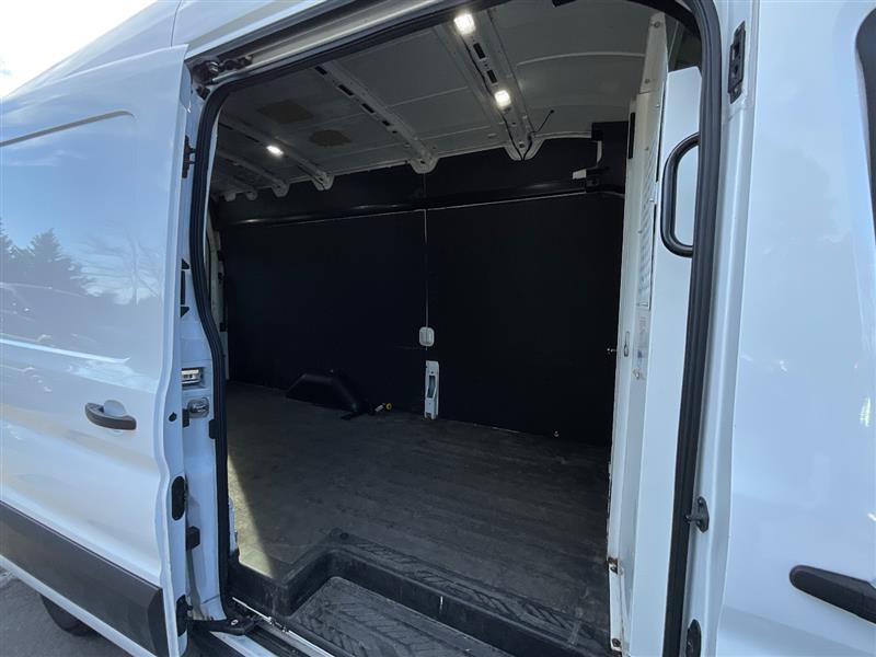 2022 FORD TRANSIT CARGO VAN 