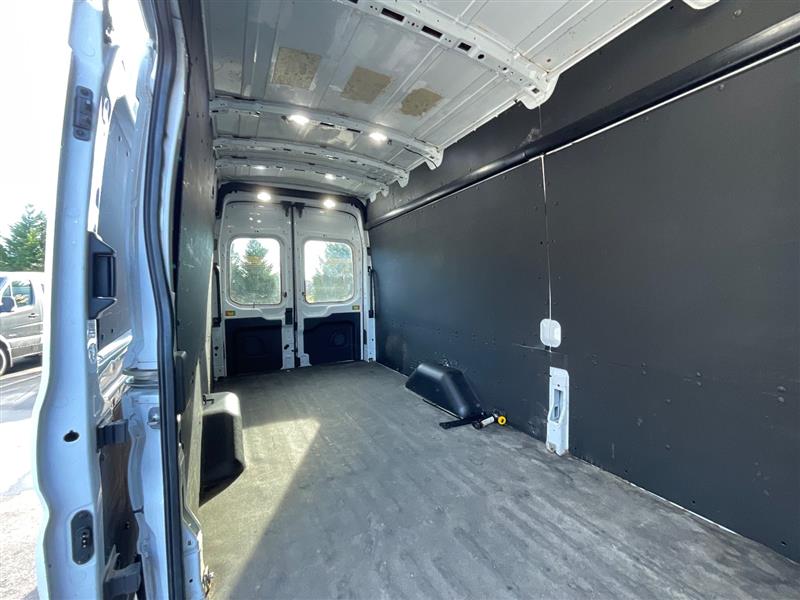 2022 FORD TRANSIT CARGO VAN 