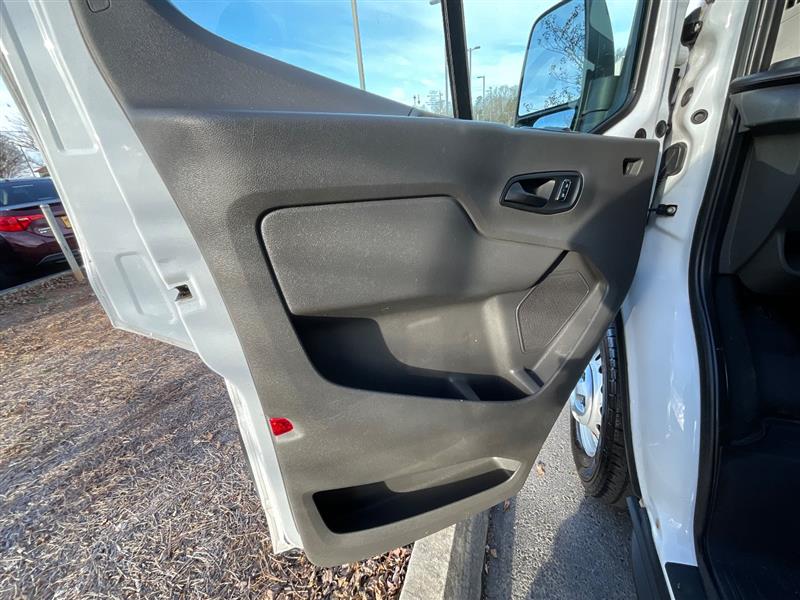 2022 FORD TRANSIT CARGO VAN 