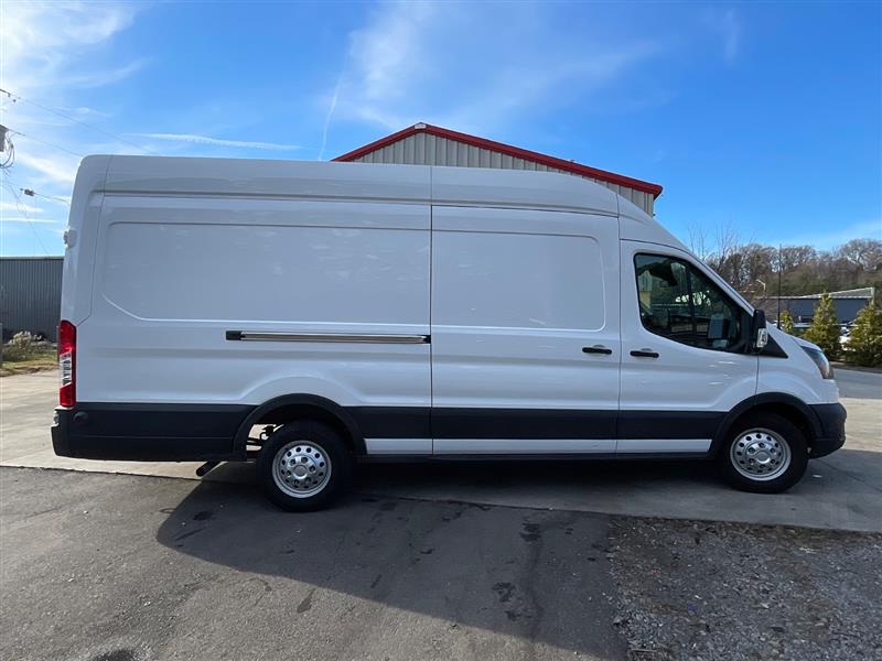 2022 FORD TRANSIT CARGO VAN 