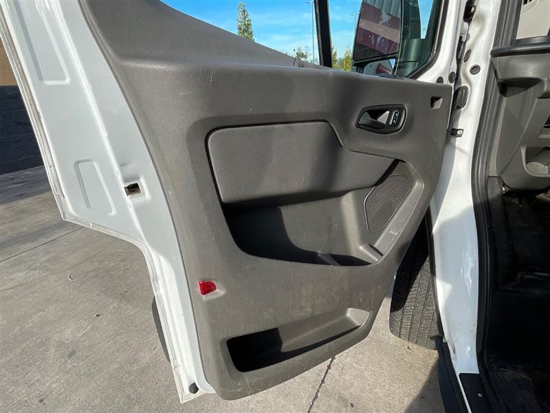 2022 FORD TRANSIT CARGO VAN 