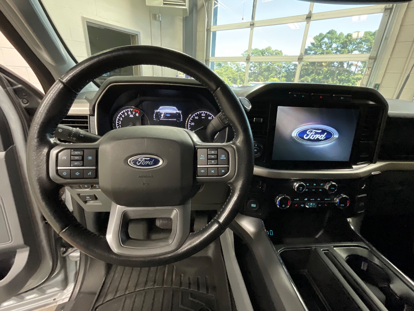 2021 Ford F-150 XLT photo 12