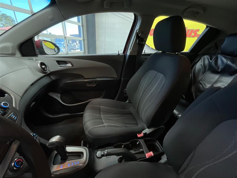 2012 CHEVROLET SONIC LT
