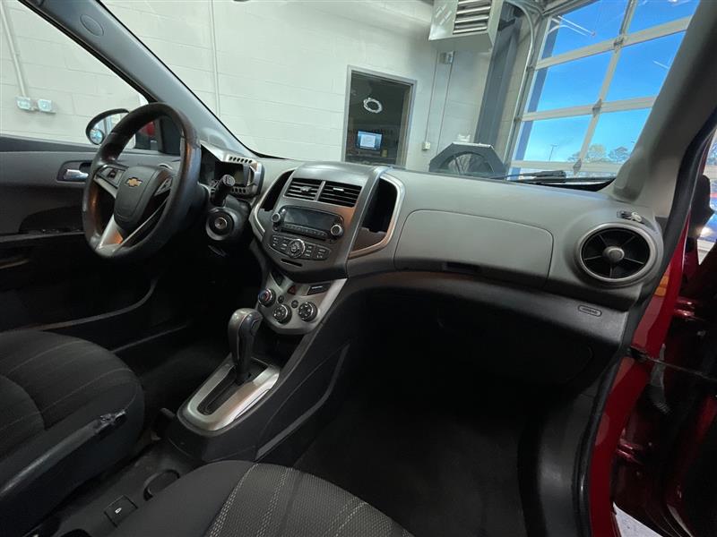 2012 CHEVROLET SONIC LT