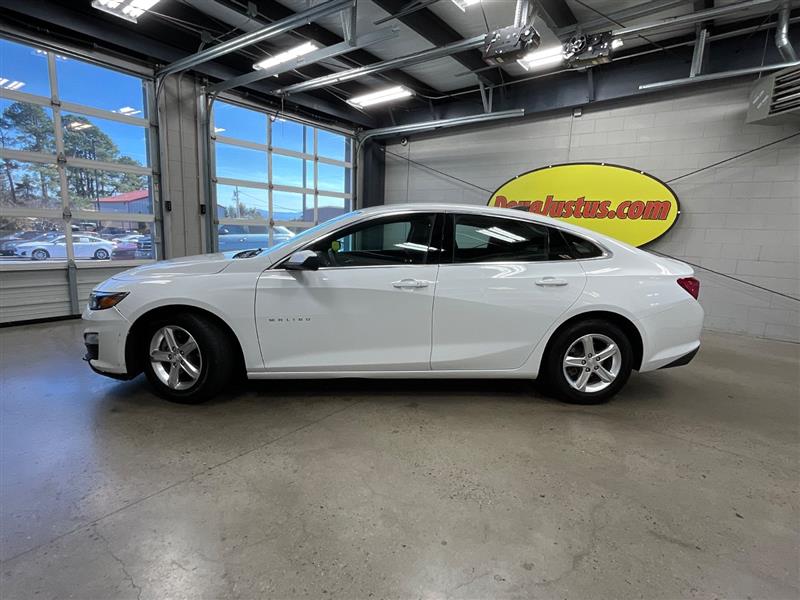 2022 CHEVROLET MALIBU LS