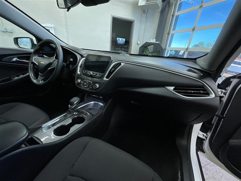 2022 CHEVROLET MALIBU LS