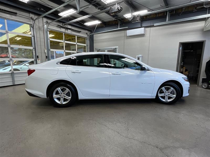 2022 CHEVROLET MALIBU LS