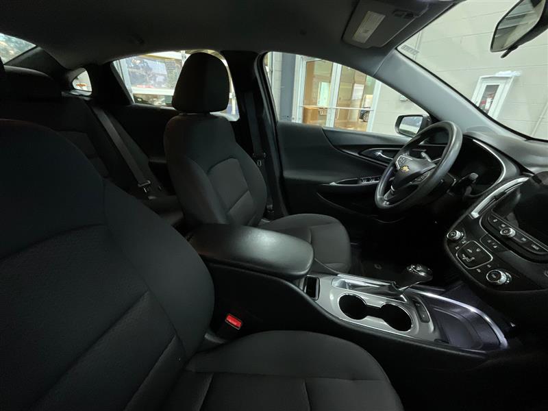 2020 CHEVROLET MALIBU LS