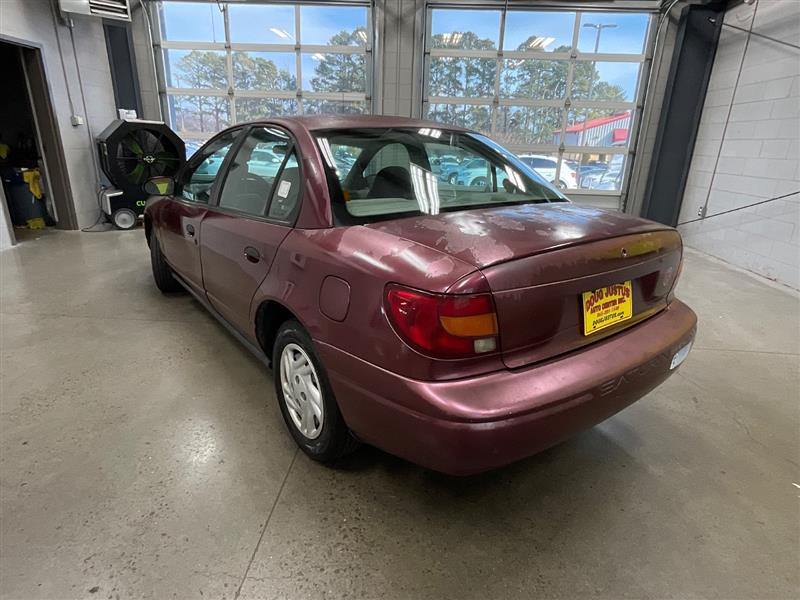 2002 SATURN SL 