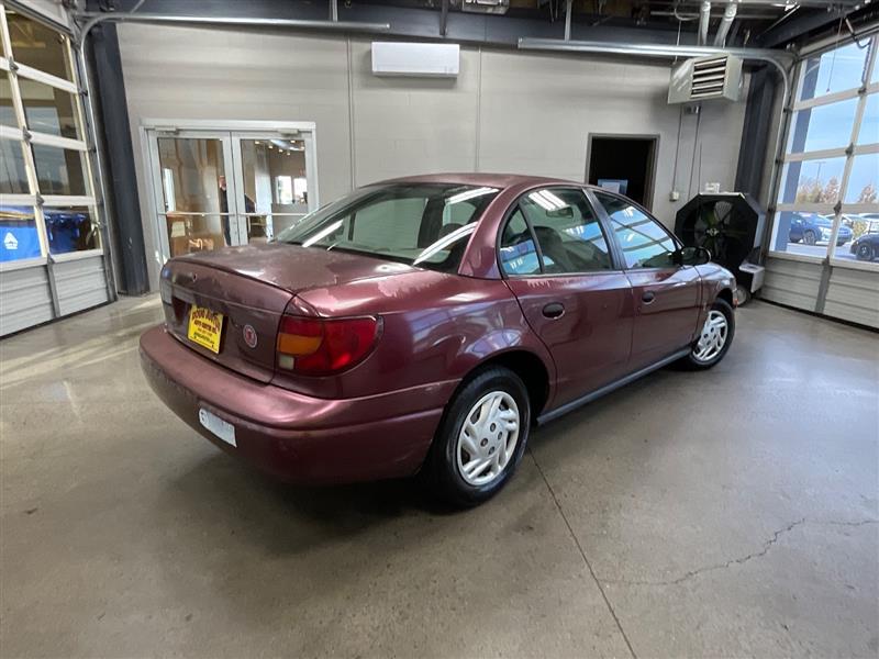 2002 SATURN SL 