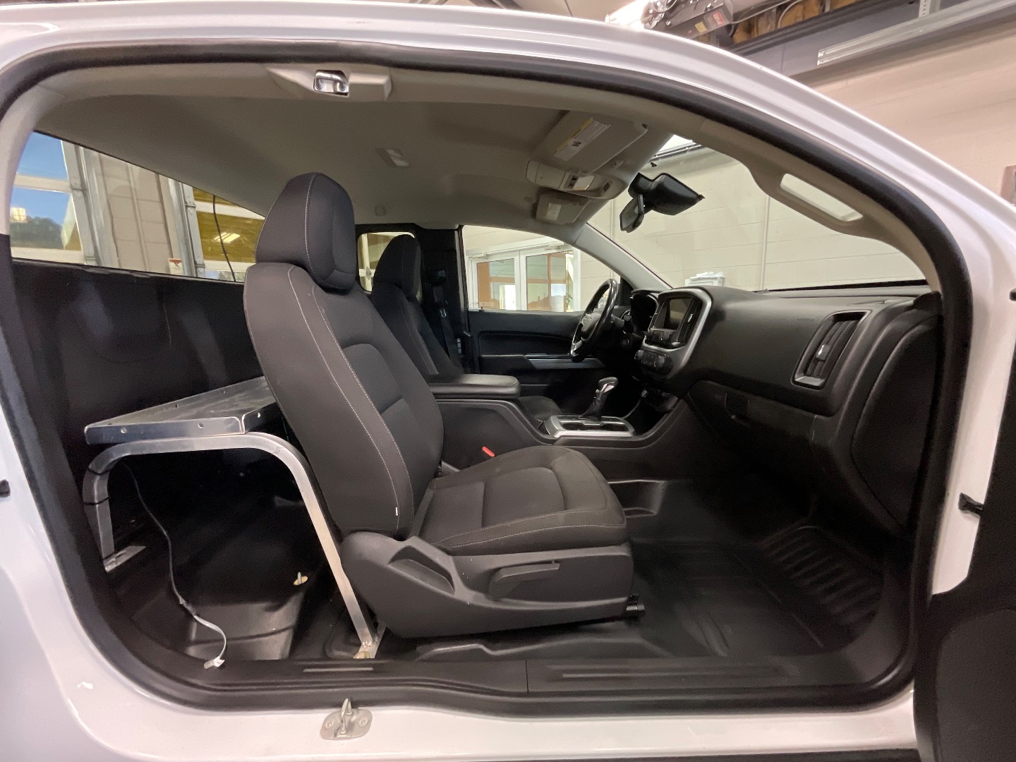 2022 Chevrolet Colorado LT photo 15