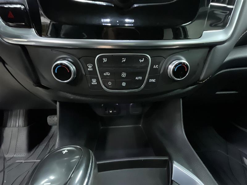 2019 CHEVROLET TRAVERSE LS