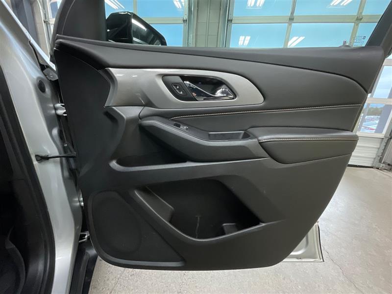 2019 CHEVROLET TRAVERSE LS