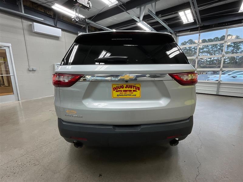 2019 CHEVROLET TRAVERSE LS