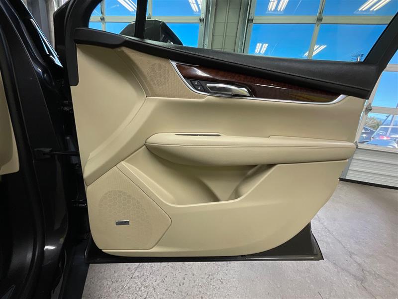 2017 CADILLAC XT5 LUXURY FWD