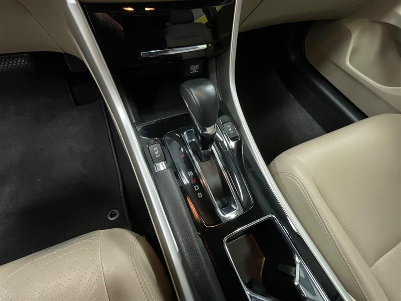 2017 HONDA ACCORD EX-L V6