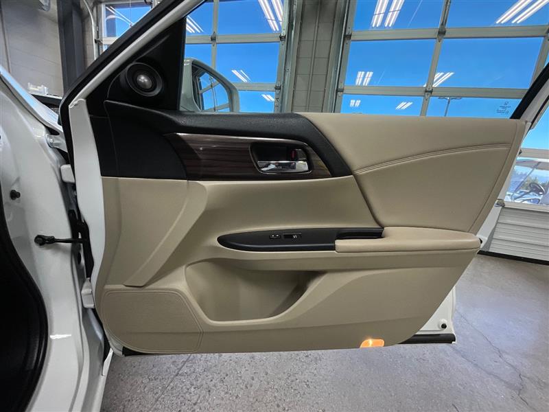 2017 HONDA ACCORD EX-L V6