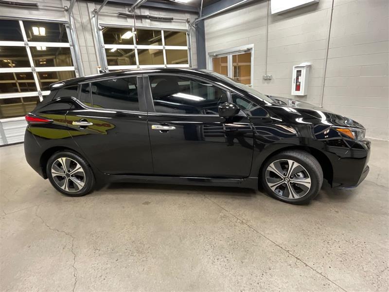 2020 NISSAN LEAF SV PLUS