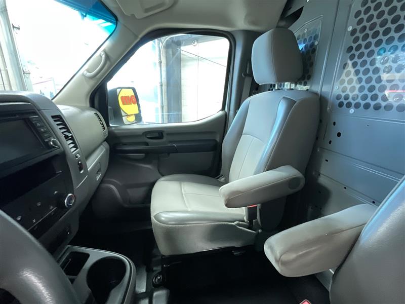 2016 NISSAN NV 1500 S
