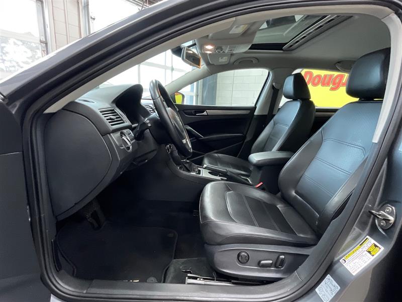 2014 VOLKSWAGEN PASSAT TDI SE