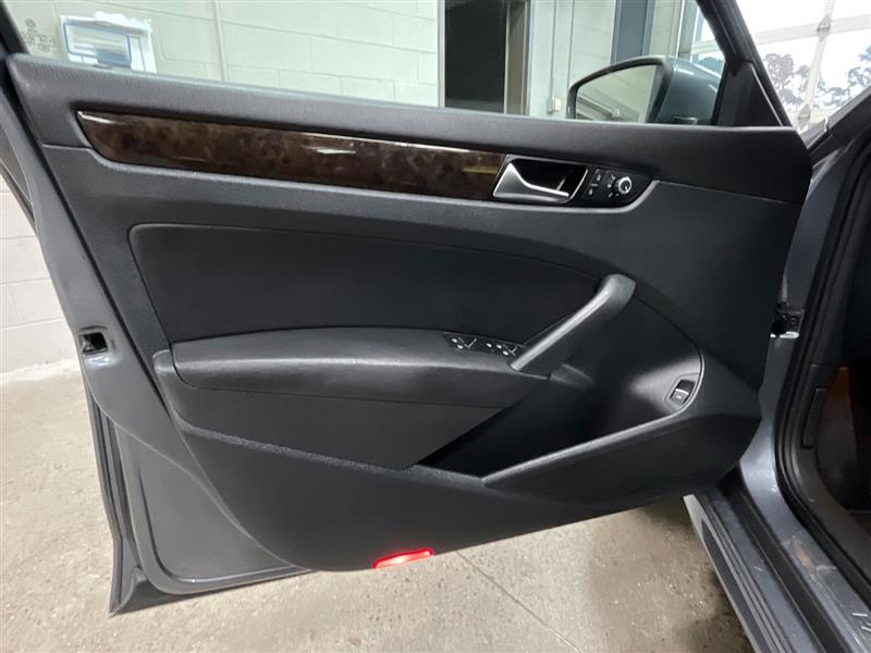 2014 VOLKSWAGEN PASSAT TDI SEL PREMIUM