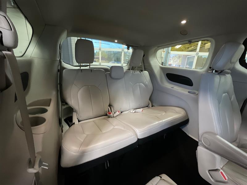 2021 CHRYSLER VOYAGER LXI