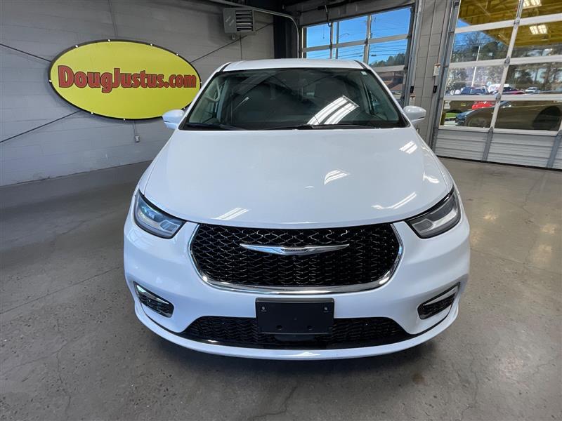 2022 CHRYSLER PACIFICA HYBRID TOURING L