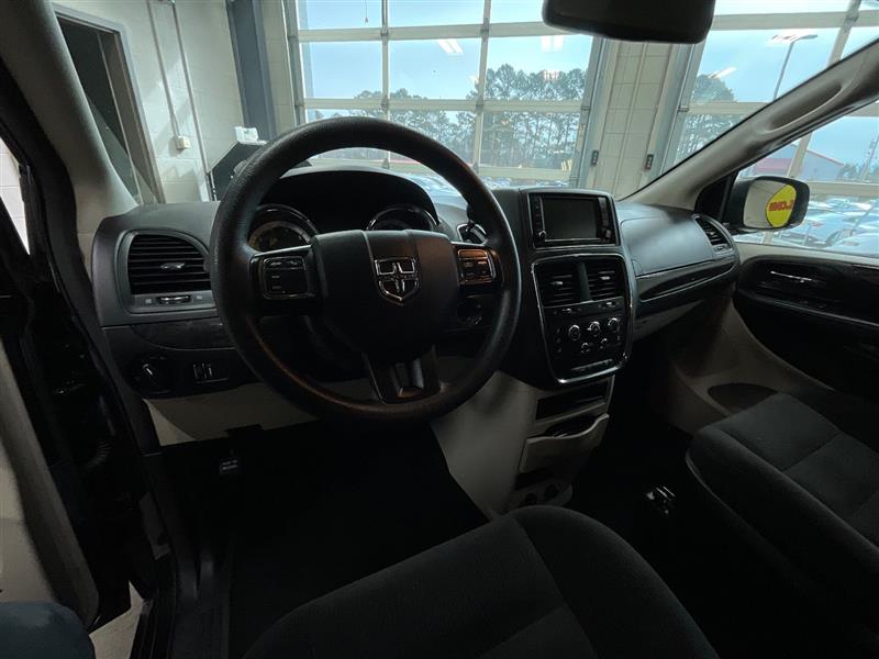2018 DODGE GRAND CARAVAN SE