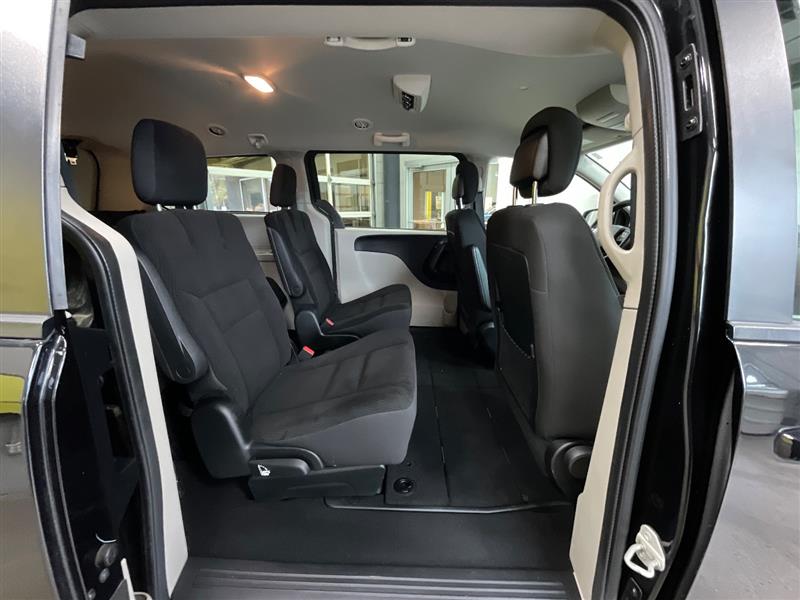 2018 DODGE GRAND CARAVAN SE