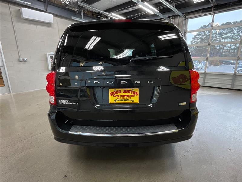 2018 DODGE GRAND CARAVAN SE
