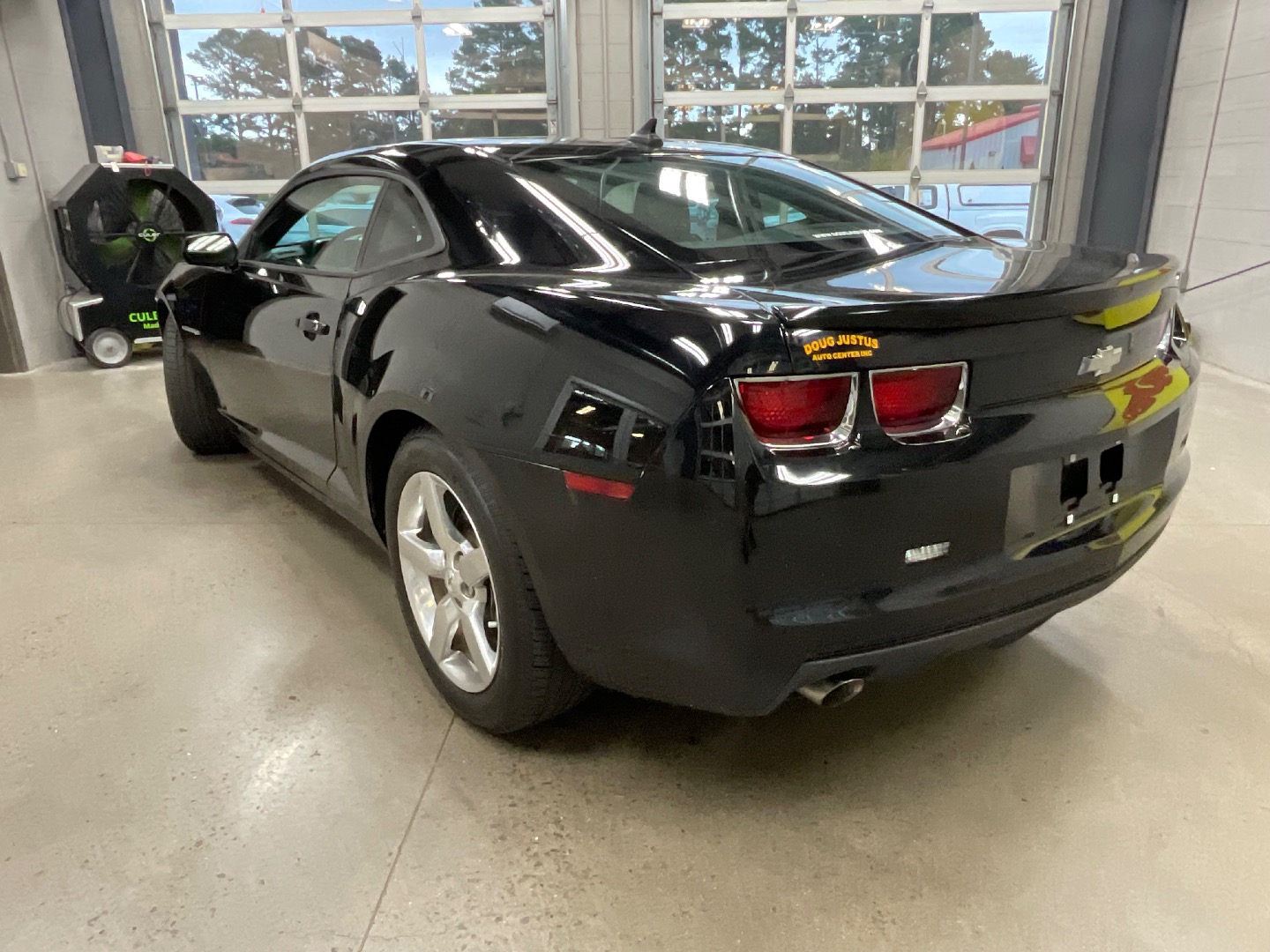 2012 Chevrolet Camaro 1LT photo 2