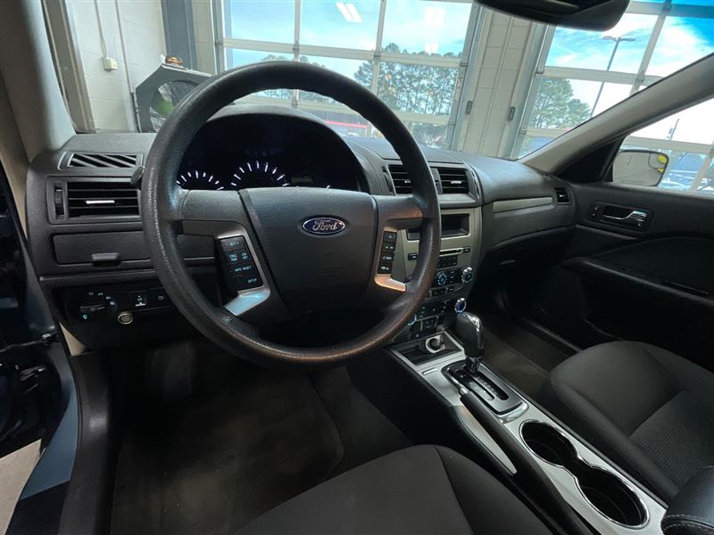 2011 FORD FUSION SE