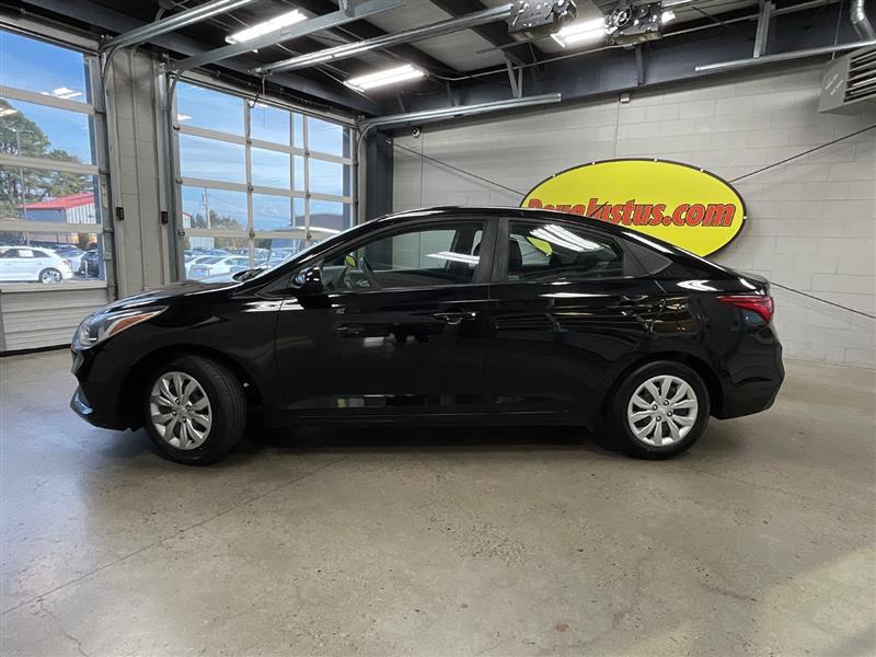 2019 HYUNDAI ACCENT SE