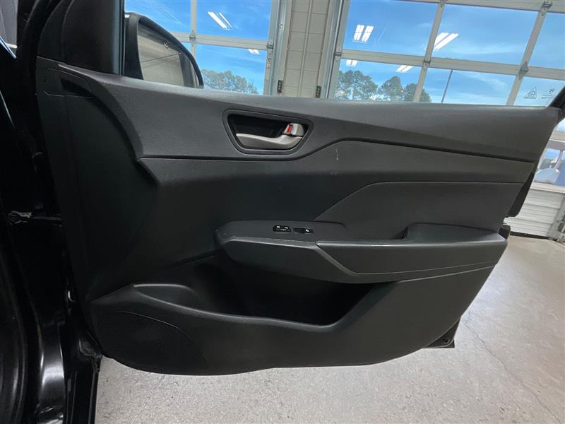 2019 HYUNDAI ACCENT SE