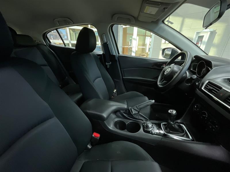 2015 MAZDA MAZDA3 I SPORT