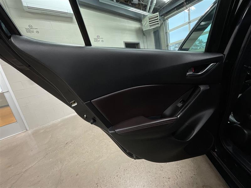 2018 MAZDA MAZDA3 5-DOOR Grand Touring