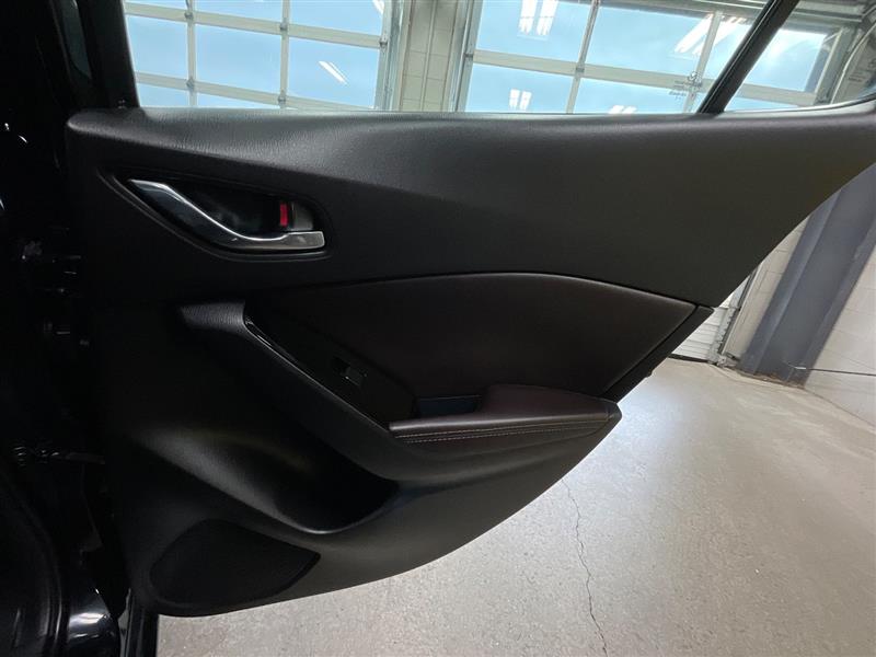 2018 MAZDA MAZDA3 5-DOOR Grand Touring