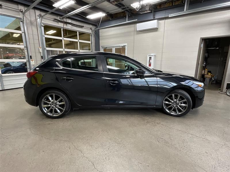 2018 MAZDA MAZDA3 5-DOOR Grand Touring