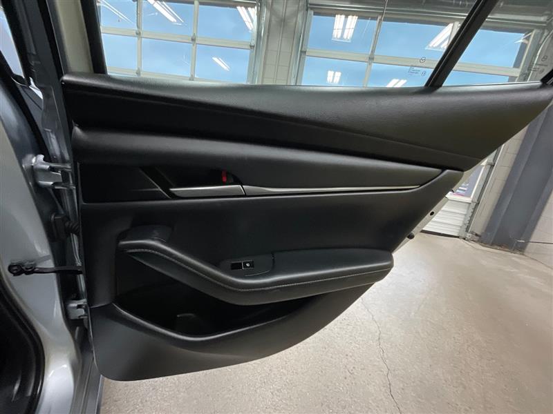 2020 MAZDA MAZDA3 Select 