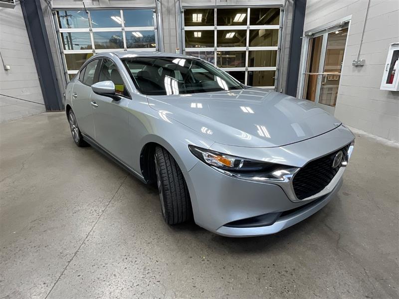 2020 MAZDA MAZDA3 Select 